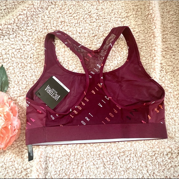 Victoria’s Secret Player Sports Bra - Picture 4 of 4